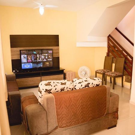 Villa Casa A 400 M Da Praia Do Centro - Wifi 200Mb - Garagem - Tv 500 Canais - 2 Quartos - Cozinha Equipada - Churrasqueira Rio das Ostras Exterior foto